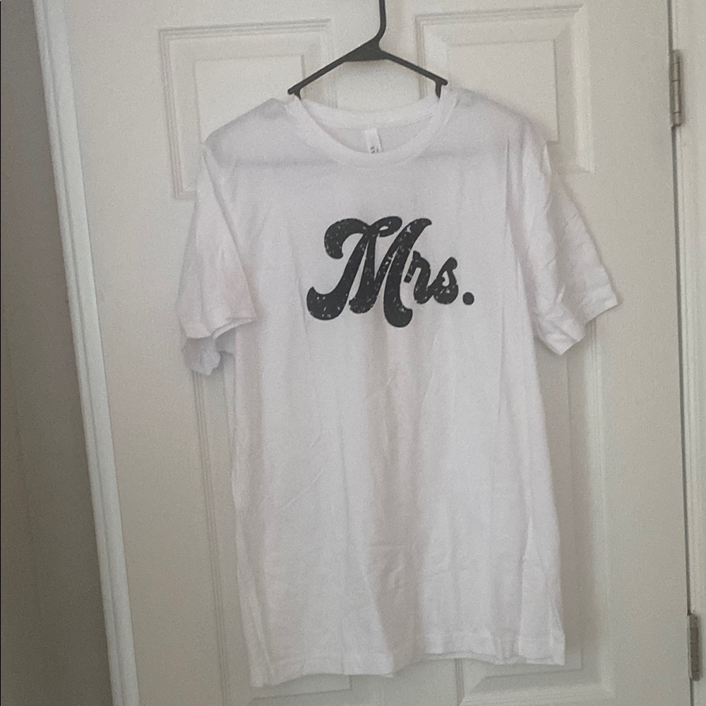 White Bachelorette T-shirt | Bridal